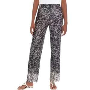 Fever Boudre Pleated Pull On Pants NWT Size Medium Black & White Crinkle Pattern